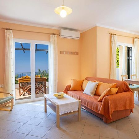 Natura Villas Drymon Extérieur photo