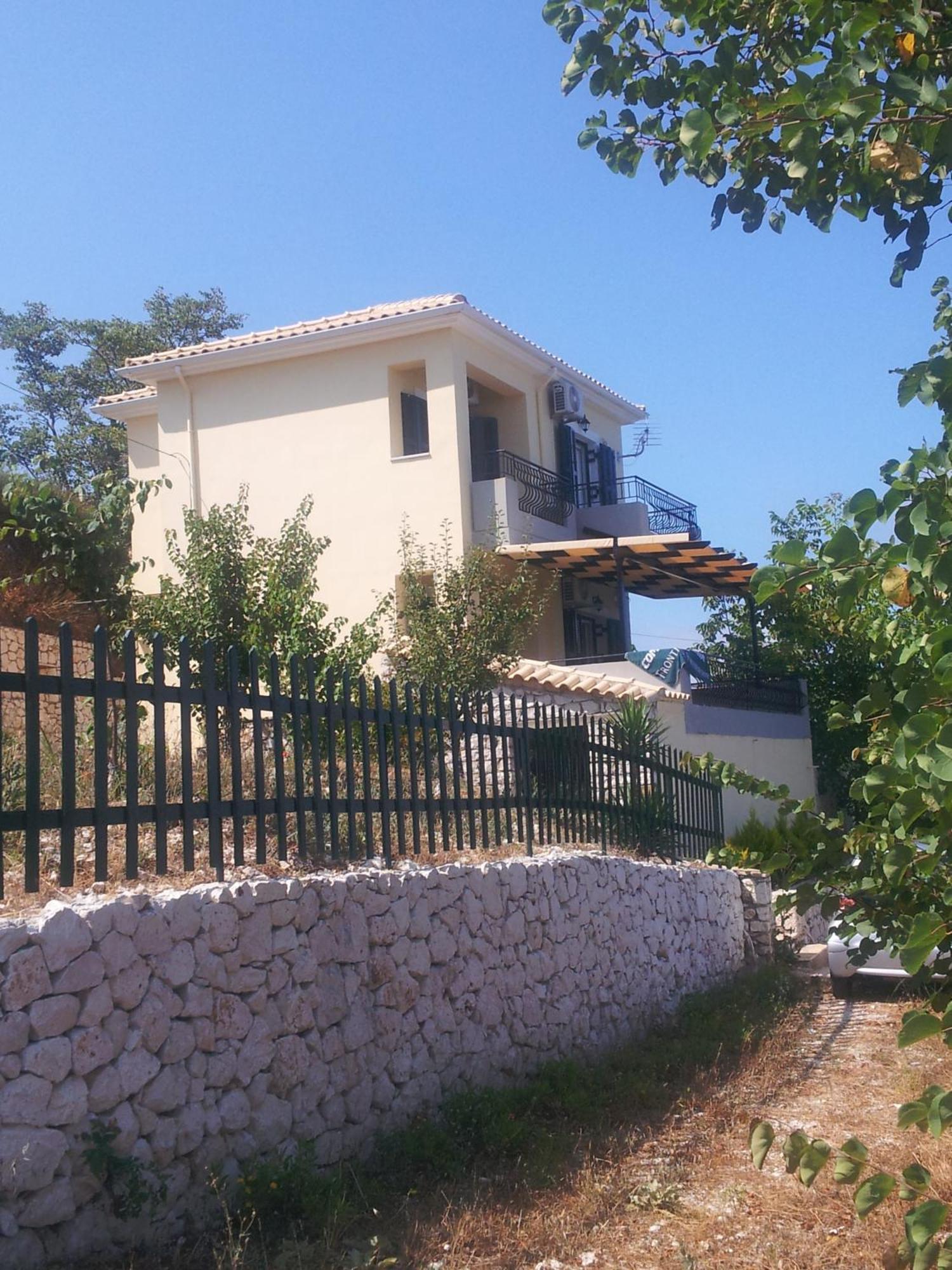 Natura Villas Drymon Chambre photo